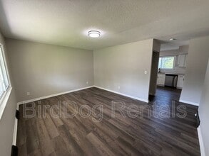 4845 Downing Dr in Columbus, OH - Foto de edificio - Building Photo
