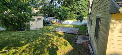 19 McKenna Dr in Nashua, NH - Building Photo - Building Photo