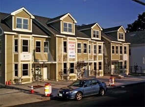 102 Allston St in Boston, MA - Foto de edificio - Building Photo