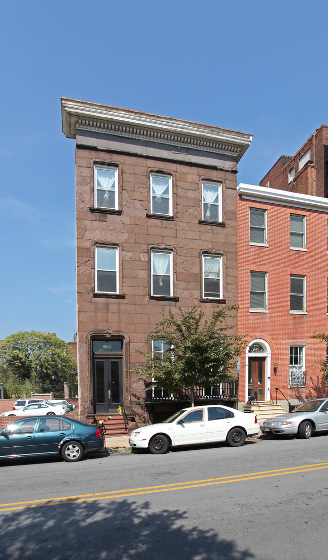 206 W Monument St in Baltimore, MD - Building Photo - Building Photo