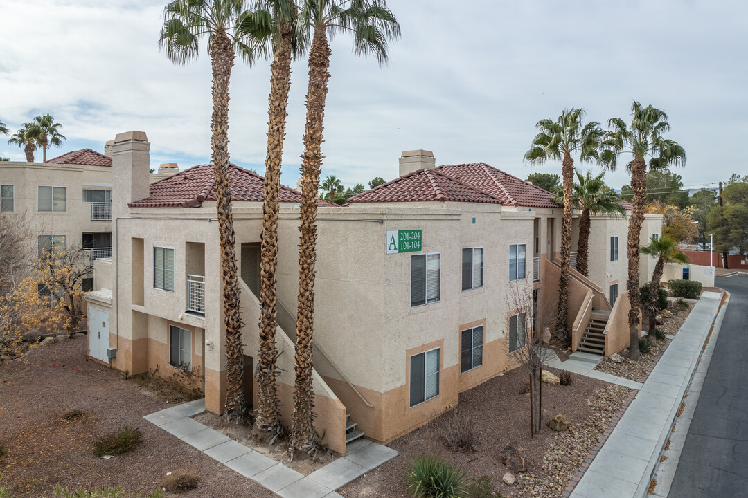 Laguna Del Rey in Las Vegas, NV - Building Photo