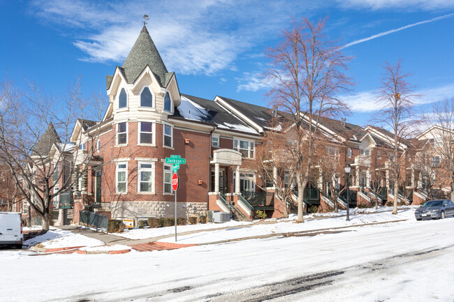 The Manor Homes at Cherry Creek in Denver, CO - Building Photo - Building Photo