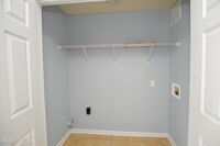 8000 Banister Loop photo'