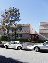 Flores Apartments in West Hollywood, CA - Building Photo - Building Photo