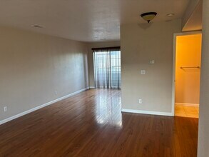 1326 S Danube Way in Aurora, CO - Building Photo - Building Photo