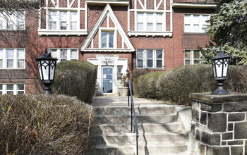 English Terrace in Pittsburgh, PA - Building Photo - Building Photo