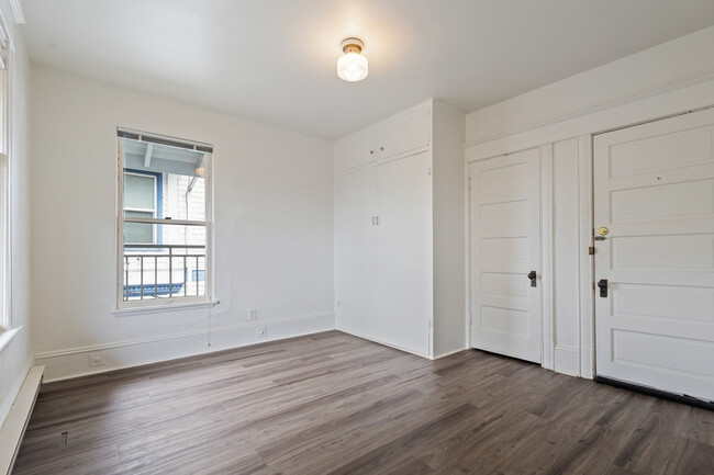 620 12th Ave E in Seattle, WA - Building Photo - Building Photo