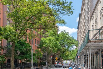 60 Clark St in Brooklyn, NY - Building Photo - Building Photo