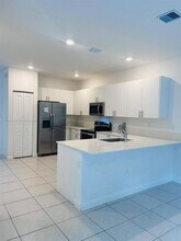 2650 SE 10th St in Homestead, FL - Foto de edificio - Building Photo
