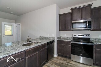 1617 Maroon Dr in El Reno, OK - Building Photo - Building Photo