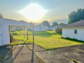 532 N Dunlap Ave in Youngstown, OH - Building Photo - Building Photo