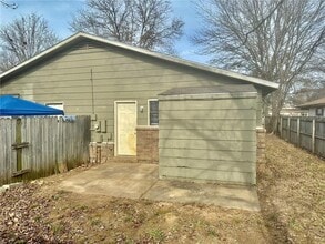 1909 Cypress Pl in Springdale, AR - Building Photo - Building Photo