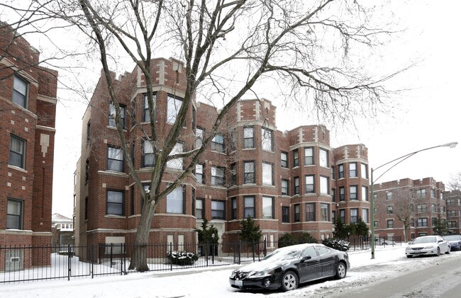 6751 S. Merrill Apartments in Chicago, IL - Foto de edificio - Building Photo