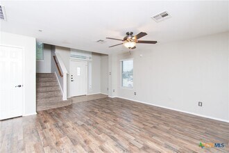 5100 Lions Gate Ln in Killeen, TX - Building Photo - Building Photo