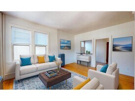 1917 Emerson Ave S in Minneapolis, MN - Building Photo