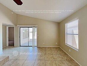 4002 N 88th Ave in Phoenix, AZ - Building Photo - Building Photo