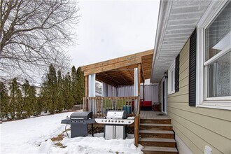 25 Weeks St in Cumberland, RI - Building Photo - Building Photo