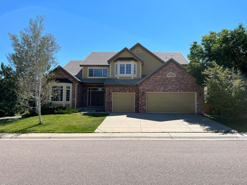 3902 South Torreys Peak Drive in Superior, CO - Building Photo