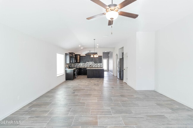 14805 Jack White Ave in El Paso, TX - Building Photo - Building Photo