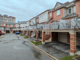 2460 Glengarry Rd Apartments