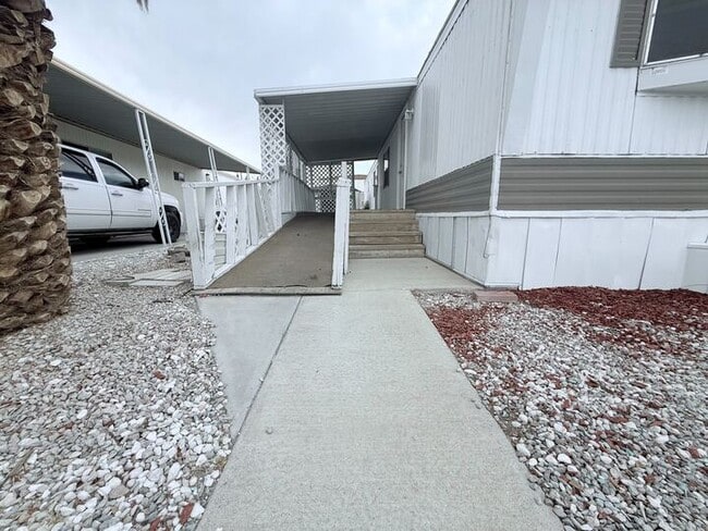 3601 E Wyoming Ave in Las Vegas, NV - Building Photo - Building Photo