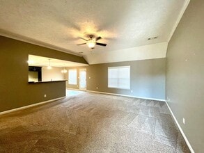 393 Vista Dr in Medina, TN - Building Photo - Building Photo
