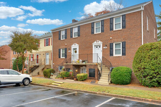 1500 Front Royal Dr, Unit 1500 in Richmond, VA - Foto de edificio - Building Photo