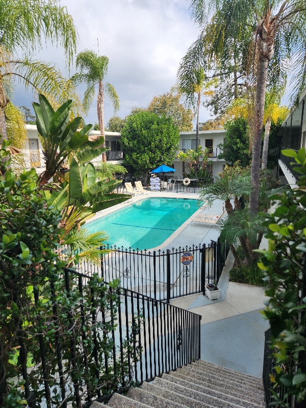820 S Rosemead Blvd