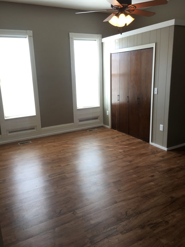 1932 Wallace Ave, Unit 2 in Columbus, IN - Building Photo - Building Photo