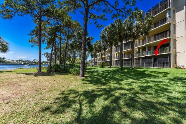 property at 1001 Seafarer Cir