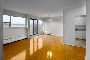 Northwoods Village in Toronto, ON - Building Photo