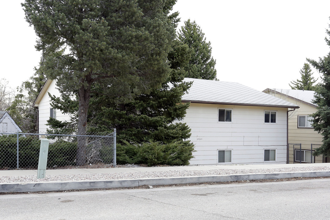 2905 Sage St in Colorado Springs, CO - Building Photo