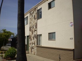 Sunset Pacific in San Diego, CA - Building Photo