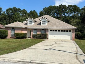 483 Charles Pinckney St in Orange Park, FL - Building Photo
