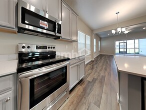 163 Spruce Point in St. Augustine, FL - Foto de edificio - Building Photo