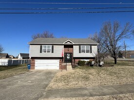 601 Princeton Dr in Elizabethtown, KY - Building Photo