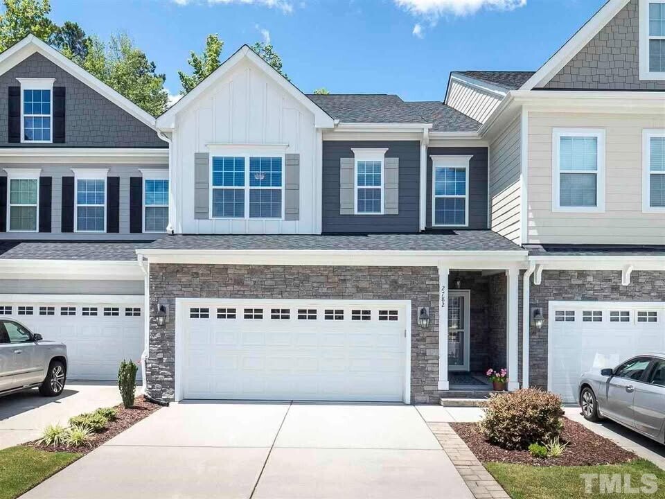 2782 Masonboro Ferry Dr in Apex, NC - Building Photo