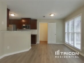 1471 Pine Springs Dr NW in Kennesaw, GA - Building Photo - Building Photo
