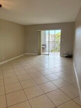 2770 Garden Dr S in Lake Worth Beach, FL - Building Photo - Building Photo
