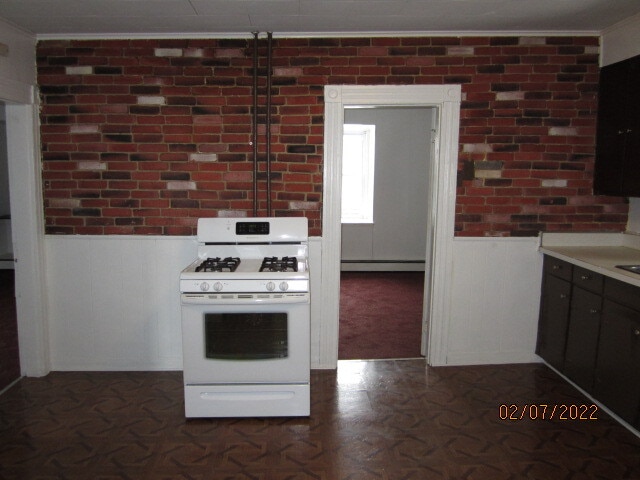 570 S Main St, Unit 1 in Naugatuck, CT - Building Photo - Building Photo