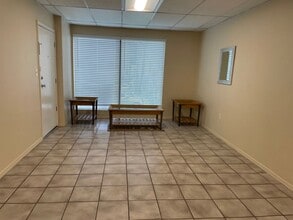 5712 Padre Blvd in South Padre Island, TX - Foto de edificio - Building Photo