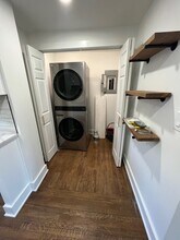 833 Summer St, Unit 2B in Stamford, CT - Building Photo - Building Photo