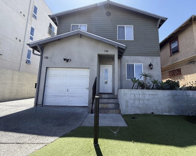 116 W 50th St in Los Angeles, CA - Building Photo - Building Photo