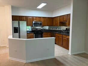3401 N Carriageway Dr in Arlington Heights, IL - Building Photo - Building Photo