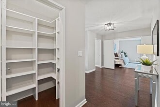 8350 Greensboro Dr in McLean, VA - Building Photo - Building Photo