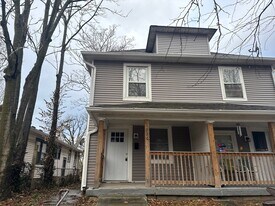 1926 E Adams St in Indianapolis, IN - Building Photo