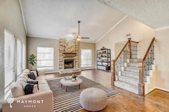 11210 Crooked Pine Dr, Unit 1 in Cypress, TX - Foto de edificio - Building Photo