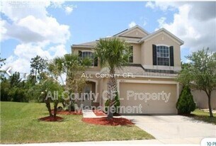 14643 Huntcliff Park Way in Orlando, FL - Building Photo