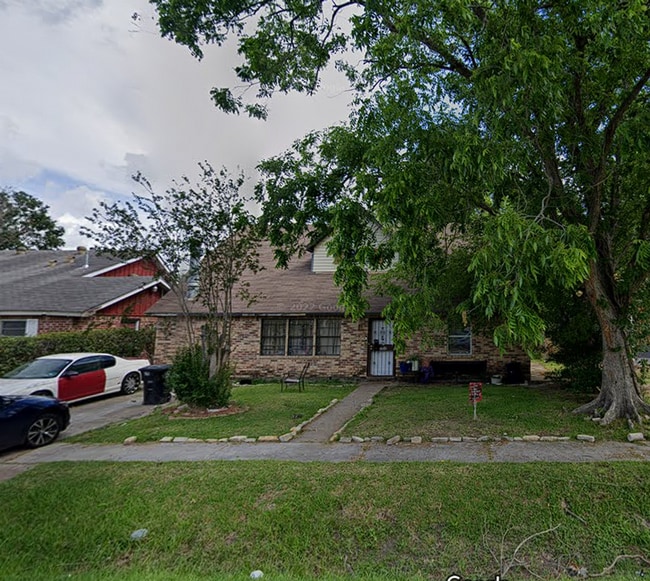 property at 3106 McCrarey Dr