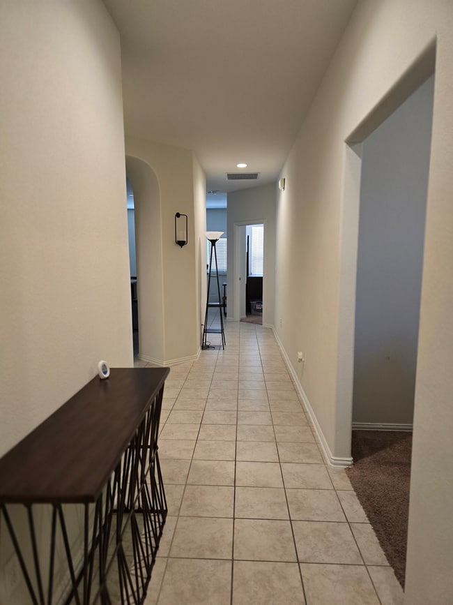 6911 Longfellow Ranch Rd in Odessa, TX - Building Photo - Building Photo